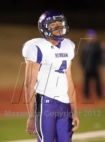 Thumbnail 3 in Madison vs. Bonham (UIL 3A Division Bi-District Playoff) photogallery.