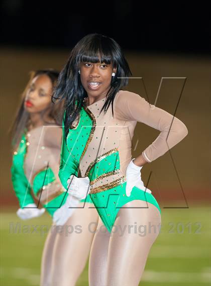 Thumbnail 2 in Madison vs. Bonham (UIL 3A Division Bi-District Playoff) photogallery.