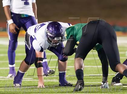 Thumbnail 3 in Madison vs. Bonham (UIL 3A Division Bi-District Playoff) photogallery.