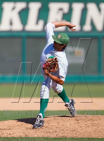 Thumbnail 1 in St. Mary's vs. Turlock (CIF SJS D1 South Final) photogallery.