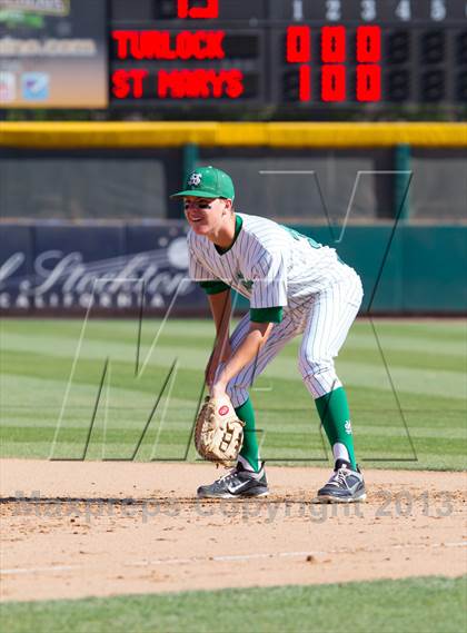 Thumbnail 3 in St. Mary's vs. Turlock (CIF SJS D1 South Final) photogallery.