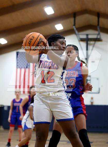Thumbnail 2 in Chilton County vs Verbena (Chilton County Tournament) photogallery.