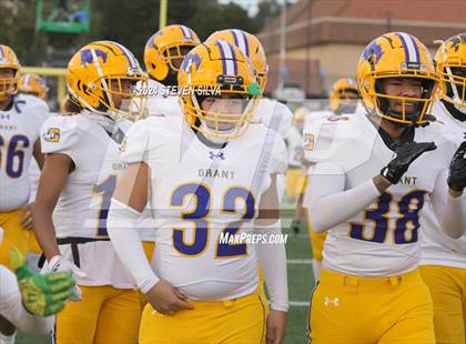 Thumbnail 1 in Grant vs. Pacifica (CIF Division 2-AA State Final) photogallery.