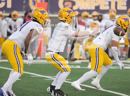 Thumbnail 1 in Grant vs. Pacifica (CIF Division 2-AA State Final) photogallery.