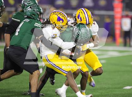 Thumbnail 2 in Grant vs. Pacifica (CIF Division 2-AA State Final) photogallery.