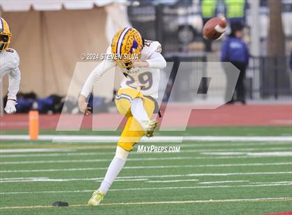 Thumbnail 2 in Grant vs. Pacifica (CIF Division 2-AA State Final) photogallery.