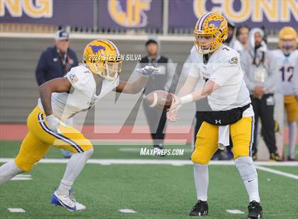 Thumbnail 2 in Grant vs. Pacifica (CIF Division 2-AA State Final) photogallery.