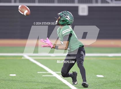 Thumbnail 1 in Grant vs. Pacifica (CIF Division 2-AA State Final) photogallery.