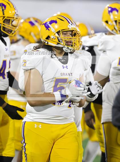 Thumbnail 2 in Grant vs. Pacifica (CIF Division 2-AA State Final) photogallery.