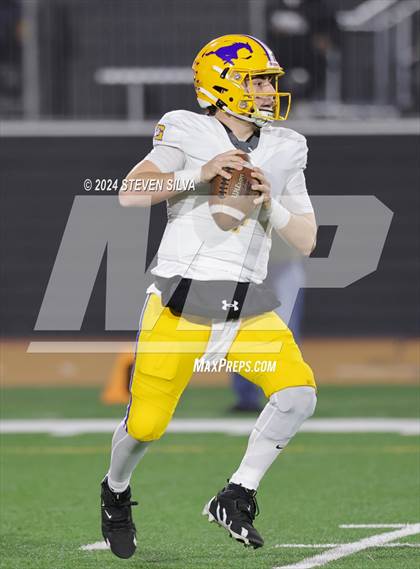 Thumbnail 3 in Grant vs. Pacifica (CIF Division 2-AA State Final) photogallery.