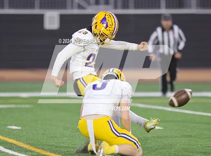Thumbnail 2 in Grant vs. Pacifica (CIF Division 2-AA State Final) photogallery.