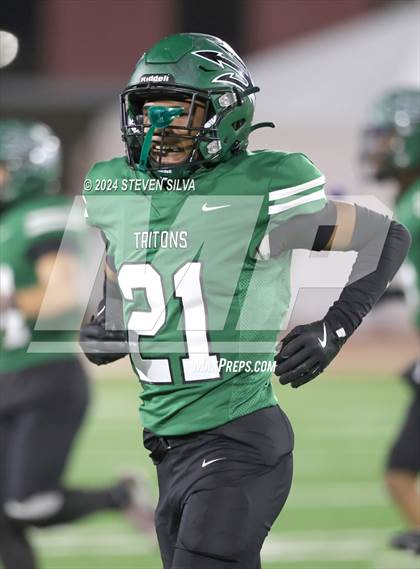 Thumbnail 1 in Grant vs. Pacifica (CIF Division 2-AA State Final) photogallery.