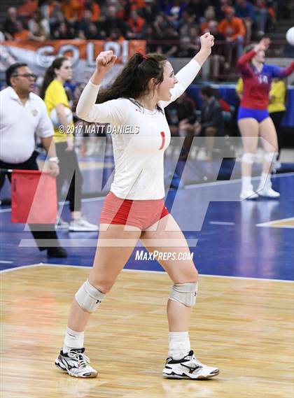 Thumbnail 3 in Yuma vs. Lyons (CHSAA 2A Championship) photogallery.