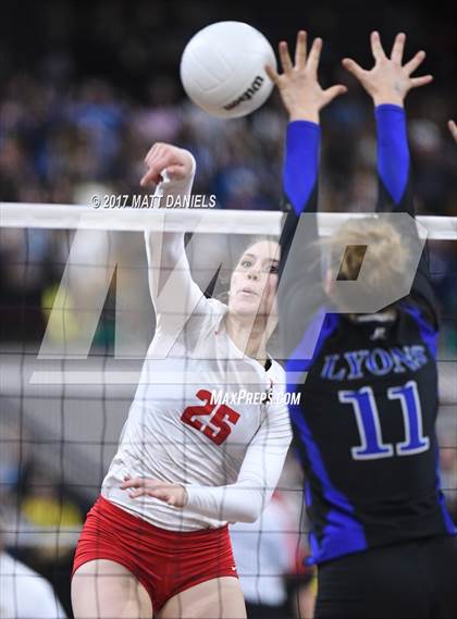 Thumbnail 1 in Yuma vs. Lyons (CHSAA 2A Championship) photogallery.