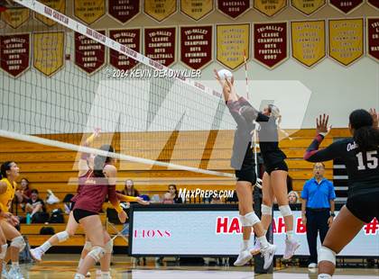 Thumbnail 3 in La Canada @ Oaks Christian photogallery.