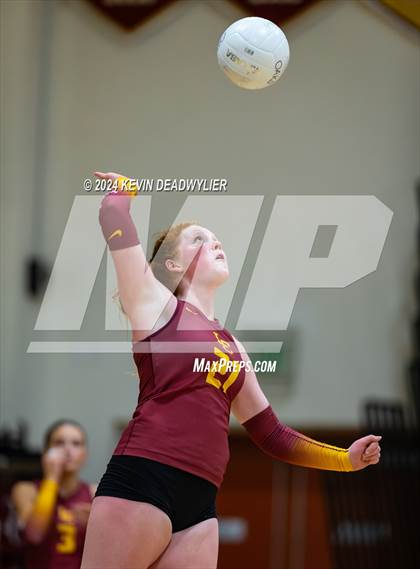 Thumbnail 2 in La Canada @ Oaks Christian photogallery.