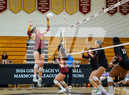 Thumbnail 1 in La Canada @ Oaks Christian photogallery.