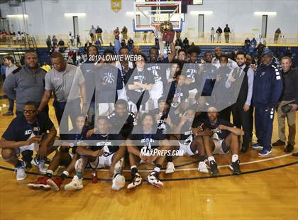 Thumbnail 1 in Poughkeepsie vs Tappan Zee (Section 1 Class A Final) photogallery.