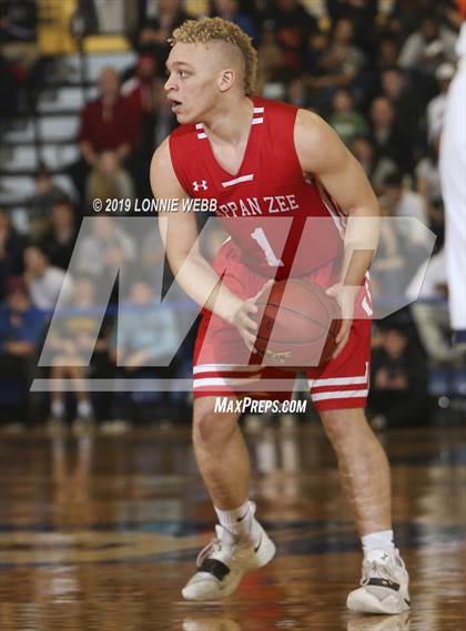 Thumbnail 1 in Poughkeepsie vs Tappan Zee (Section 1 Class A Final) photogallery.
