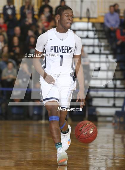 Thumbnail 2 in Poughkeepsie vs Tappan Zee (Section 1 Class A Final) photogallery.