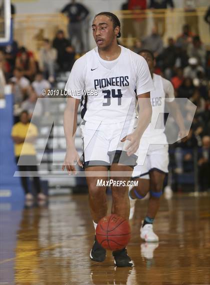 Thumbnail 2 in Poughkeepsie vs Tappan Zee (Section 1 Class A Final) photogallery.