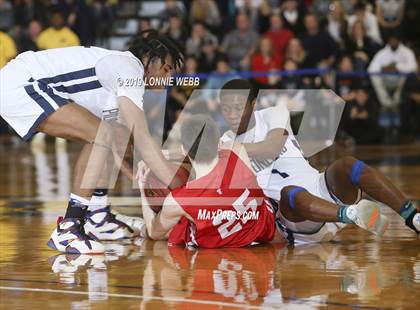 Thumbnail 3 in Poughkeepsie vs Tappan Zee (Section 1 Class A Final) photogallery.