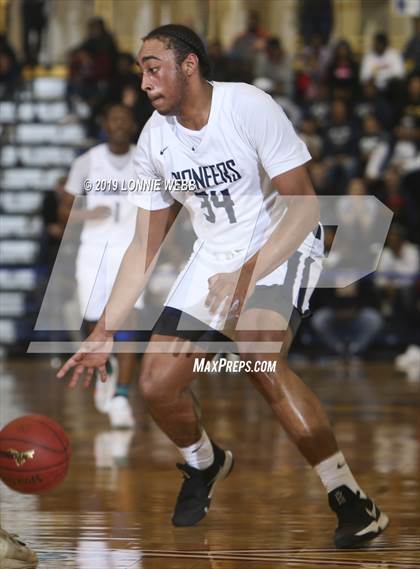 Thumbnail 1 in Poughkeepsie vs Tappan Zee (Section 1 Class A Final) photogallery.