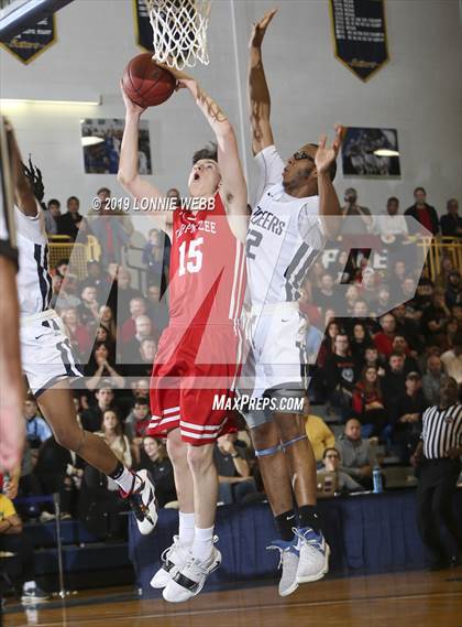Thumbnail 1 in Poughkeepsie vs Tappan Zee (Section 1 Class A Final) photogallery.