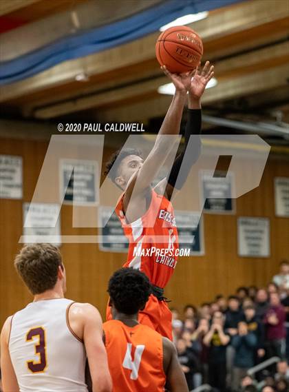 Thumbnail 1 in Eastside Catholic vs. O'Dea (WIAA 3A District 2 Final) photogallery.