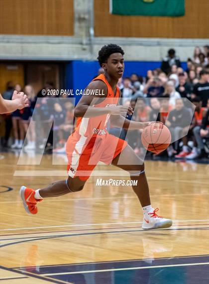 Thumbnail 3 in Eastside Catholic vs. O'Dea (WIAA 3A District 2 Final) photogallery.