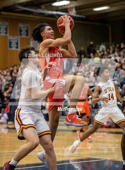 Thumbnail 2 in Eastside Catholic vs. O'Dea (WIAA 3A District 2 Final) photogallery.