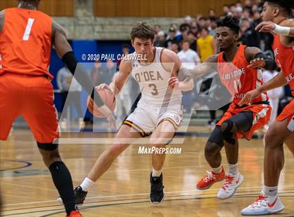 Thumbnail 1 in Eastside Catholic vs. O'Dea (WIAA 3A District 2 Final) photogallery.
