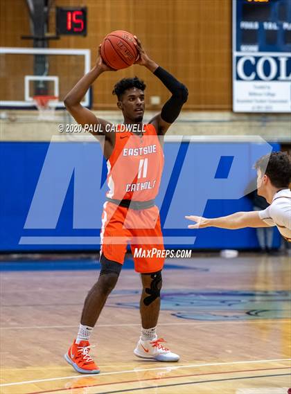 Thumbnail 3 in Eastside Catholic vs. O'Dea (WIAA 3A District 2 Final) photogallery.