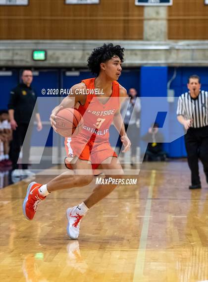 Thumbnail 2 in Eastside Catholic vs. O'Dea (WIAA 3A District 2 Final) photogallery.
