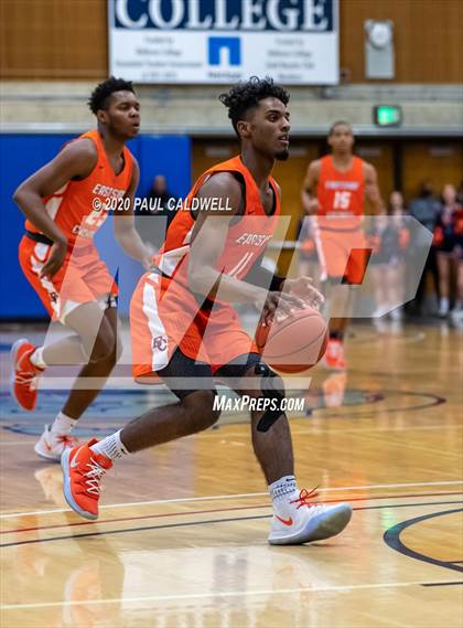 Thumbnail 3 in Eastside Catholic vs. O'Dea (WIAA 3A District 2 Final) photogallery.