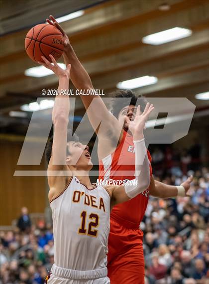 Thumbnail 2 in Eastside Catholic vs. O'Dea (WIAA 3A District 2 Final) photogallery.