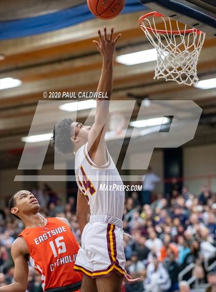 Thumbnail 3 in Eastside Catholic vs. O'Dea (WIAA 3A District 2 Final) photogallery.