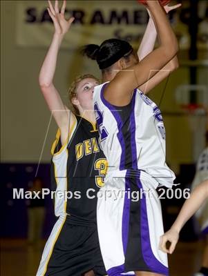 Thumbnail 2 in Del Oro @ Sacramento (Section Playoffs) photogallery.