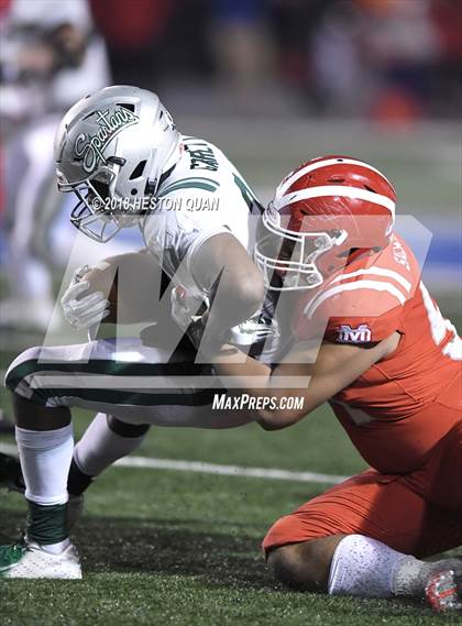 Thumbnail 2 in De La Salle vs Mater Dei (CIF State Open Final) photogallery.
