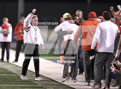 Thumbnail 3 in De La Salle vs Mater Dei (CIF State Open Final) photogallery.