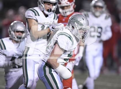 Thumbnail 3 in De La Salle vs Mater Dei (CIF State Open Final) photogallery.