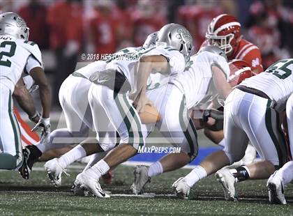 Thumbnail 2 in De La Salle vs Mater Dei (CIF State Open Final) photogallery.