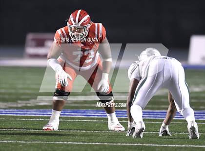 Thumbnail 3 in De La Salle vs Mater Dei (CIF State Open Final) photogallery.