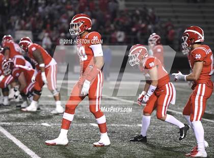 Thumbnail 3 in De La Salle vs Mater Dei (CIF State Open Final) photogallery.
