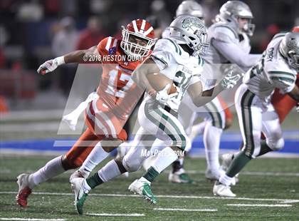 Thumbnail 1 in De La Salle vs Mater Dei (CIF State Open Final) photogallery.