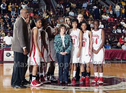 Thumbnail 2 in Bellaire vs. Nimitz (Texas 5A Region 3 Semifinal) photogallery.