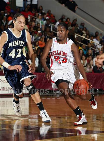 Thumbnail 2 in Bellaire vs. Nimitz (Texas 5A Region 3 Semifinal) photogallery.