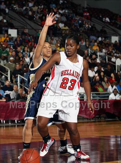 Thumbnail 3 in Bellaire vs. Nimitz (Texas 5A Region 3 Semifinal) photogallery.