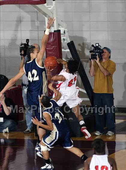 Thumbnail 3 in Bellaire vs. Nimitz (Texas 5A Region 3 Semifinal) photogallery.