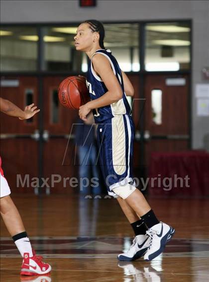 Thumbnail 2 in Bellaire vs. Nimitz (Texas 5A Region 3 Semifinal) photogallery.